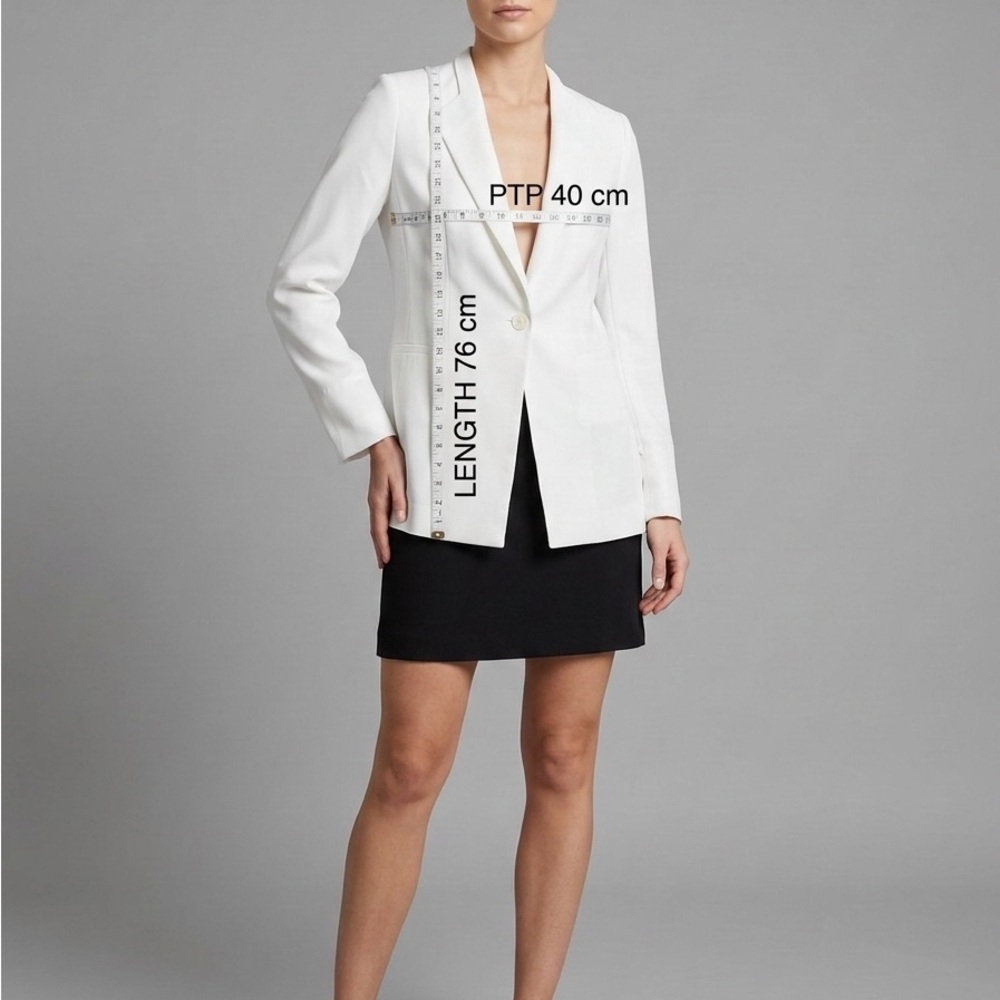 The Tilbury Structured Ivory Summer Blazer - Picture 7 of 7